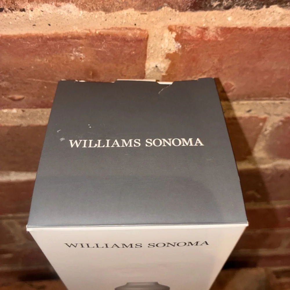Williams Sonoma Gray Pancake Pen Dispenser